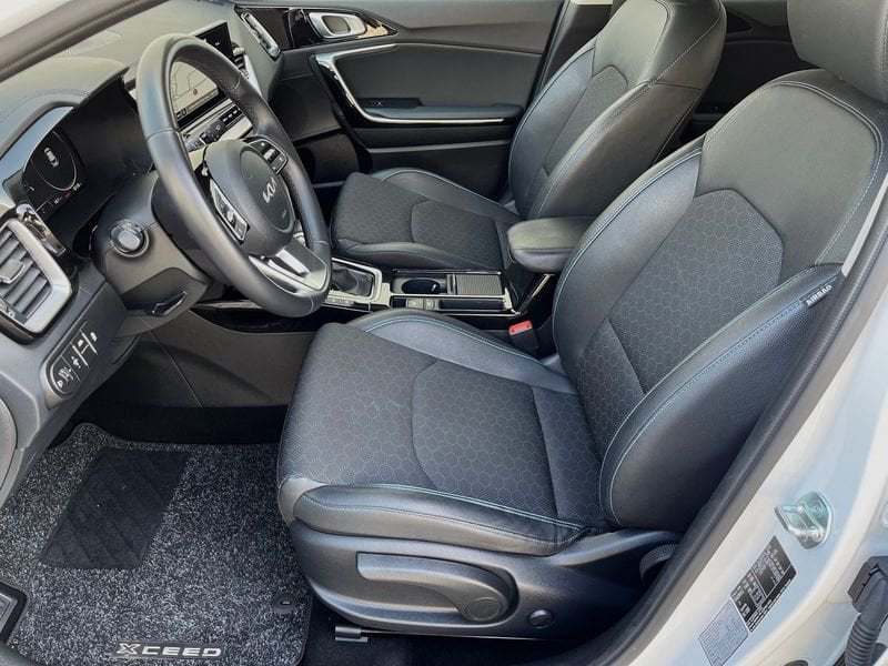 Kia Xceed 1.6 CRDi 136 CV MHEV DCT Style - immagine 12