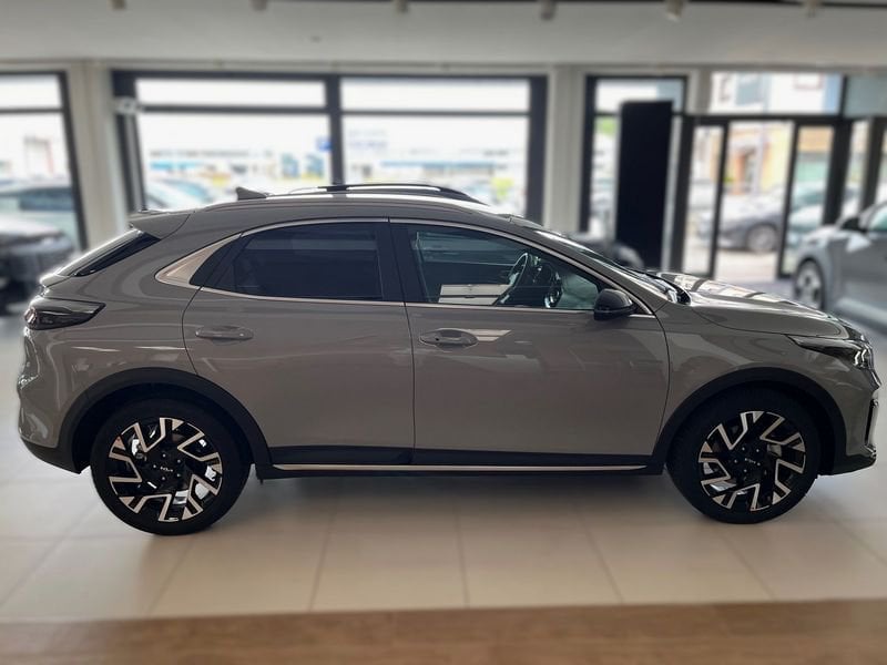 Kia Xceed 1.0 T-GDi MHEV DCT7 Special Edition - immagine 4