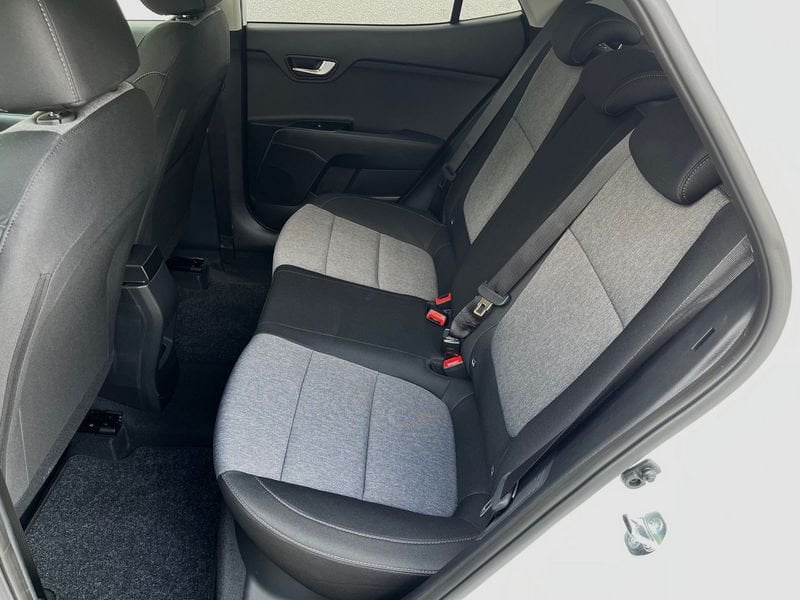 Kia Stonic 1.0 T-GDi MHEV Style - immagine 11