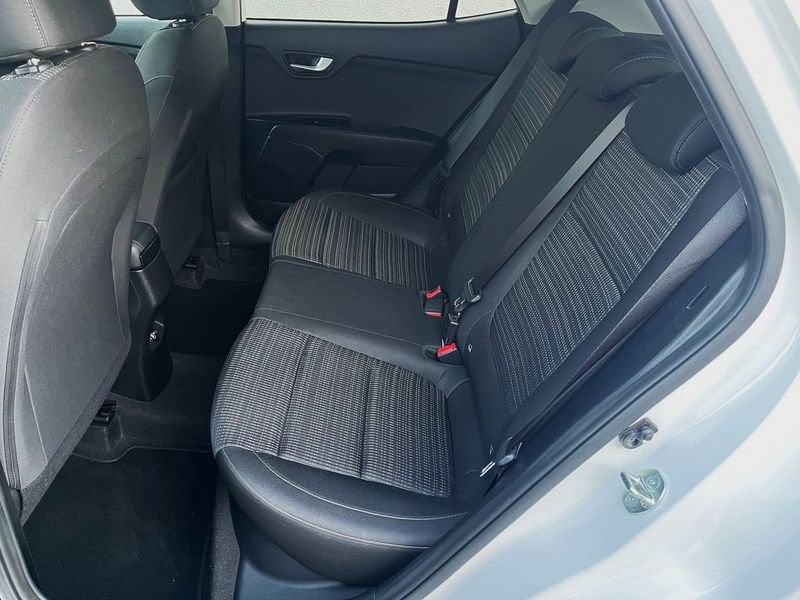 Kia Stonic Stonic 1.2 dpi Style gpl 82cv - immagine 12