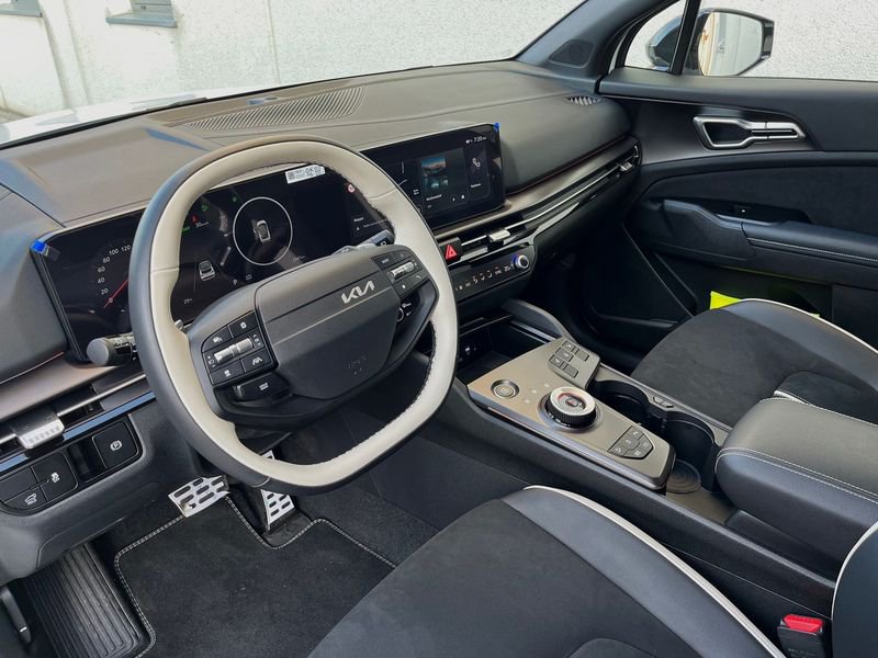 Kia Sportage 1.6 CRDi MHEV DCT7 GT-line - immagine 17