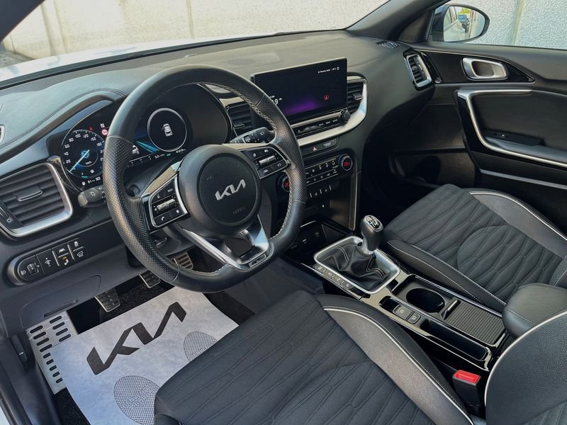 Kia Xceed 1.6 CRDi 136 CV MHEV iMT GT-line - immagine 19