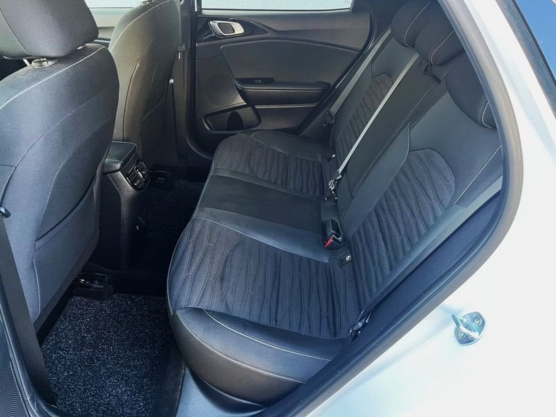 Kia Xceed 1.6 CRDi 136 CV MHEV iMT GT-line - immagine 11