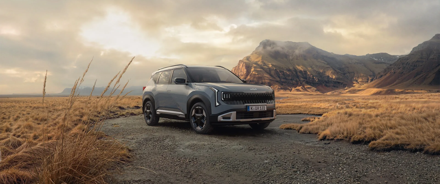 kia-seltos-ice-bl-my27-Still_BS_34-Front-KV_total-1920x1440